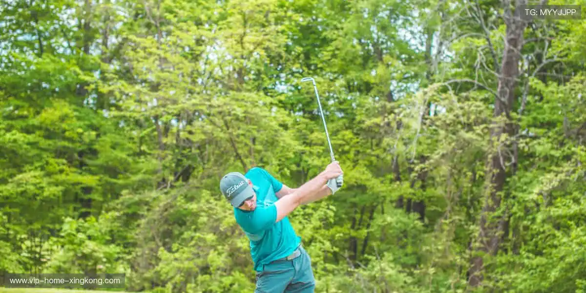 🎁 周边好物,把赛场带回家!